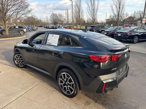 Used 2025 BMW X2 xDrive28i AWD/4WD image 5