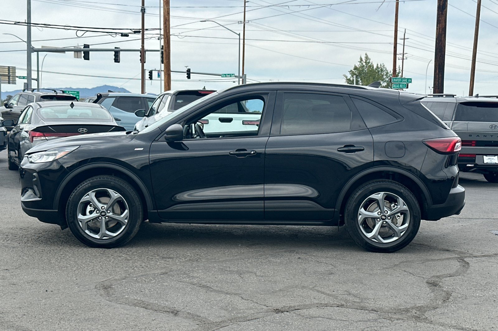 Used 2025 Ford Escape ST-Line AWD/4WD image 7