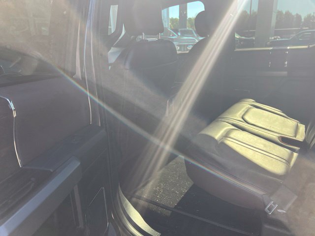 Used 2015 Ford F150 Platinum w/ Equipment Group 701A Luxury RWD image 12