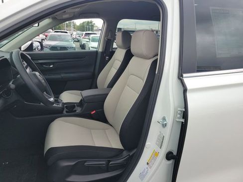 Used 2025 Honda CR-V LX image 19