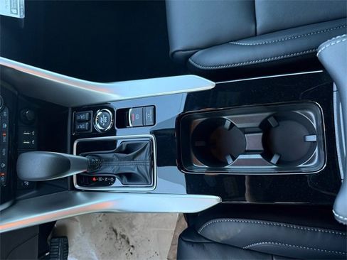 New 2026 Mitsubishi Eclipse Cross SEL image 22