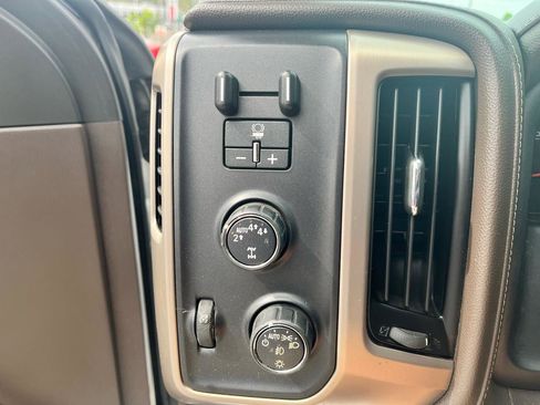 Used 2017 GMC Sierra 1500 Denali AWD/4WD image 27