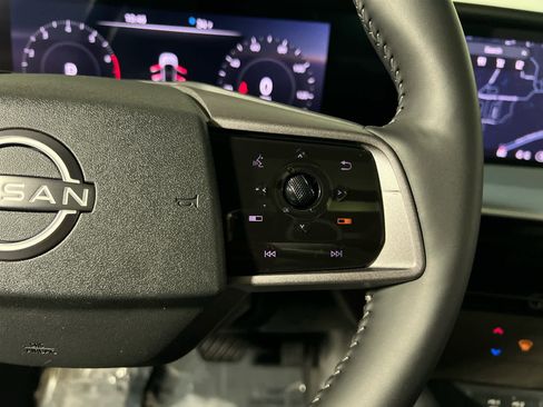 Used 2025 Nissan Murano Platinum w/ Cargo Package image 15