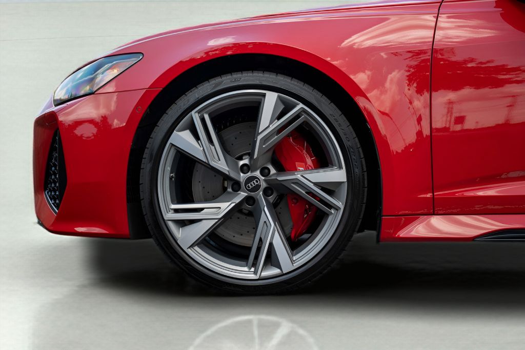 Used 2021 Audi RS 6 w/ Executive Package AWD/4WD image 21
