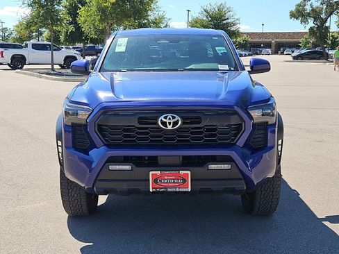 Certified 2024 Toyota Tacoma TRD Off-Road AWD/4WD image 8