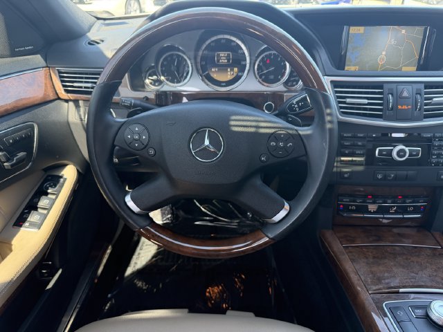 Used 2012 Mercedes-Benz E 350 Sedan image 5