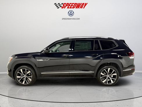 Used 2025 Volkswagen Atlas SEL Premium R-Line image 4