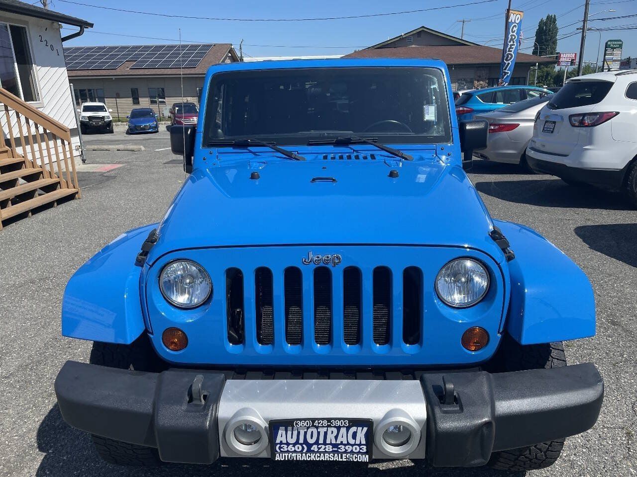Used 2011 Jeep Wrangler Sahara AWD/4WD image 3