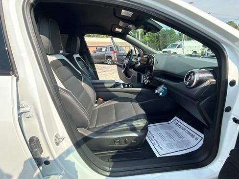 Certified 2024 Chevrolet Blazer EV LT AWD/4WD image 35