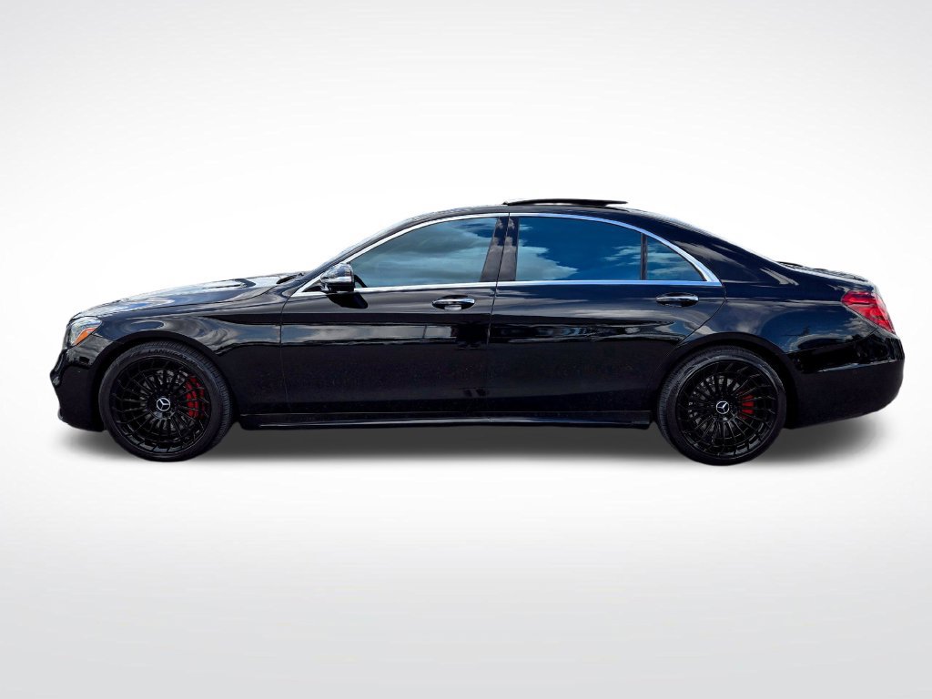 Used 2019 Mercedes-Benz S 560 4MATIC Sedan image 4
