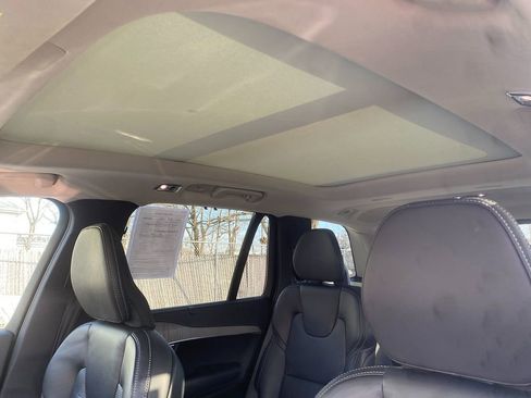 Used 2022 Volvo XC90 T6 Inscription w/ Advanced Package image 35
