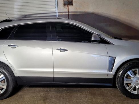 Used 2015 Cadillac SRX Luxury w/ Driver Awareness Package image 8