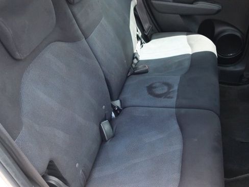 Used 2009 Honda Fit Sport image 22
