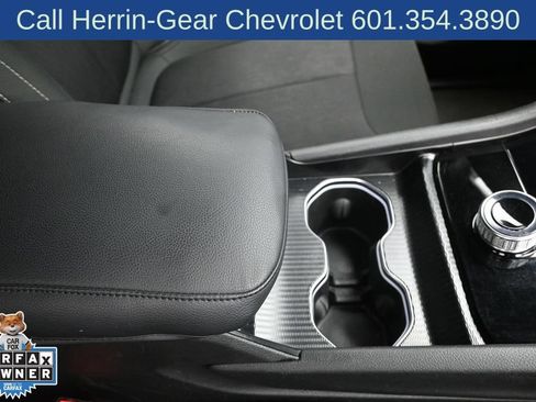 Used 2024 Jeep Grand Cherokee L Laredo RWD image 27