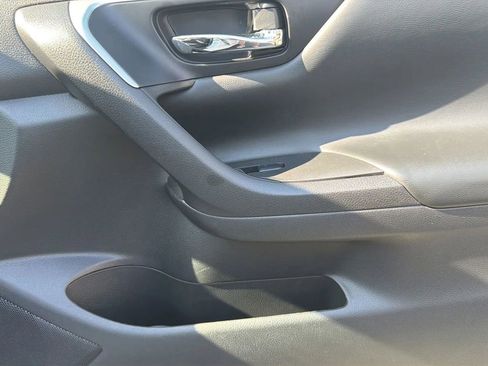 Used 2017 Nissan Altima 2.5 S w/ Interior Lighting Package FWD image 31