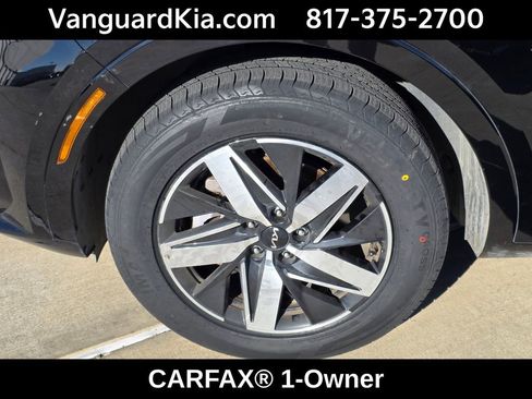 Certified 2023 Kia Sorento S image 36