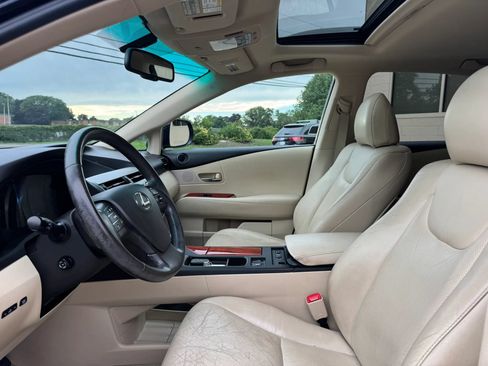 Used 2010 Lexus RX 350 2WD w/ Premium Pkg image 17
