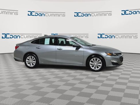 Used 2024 Chevrolet Malibu LT FWD image 9