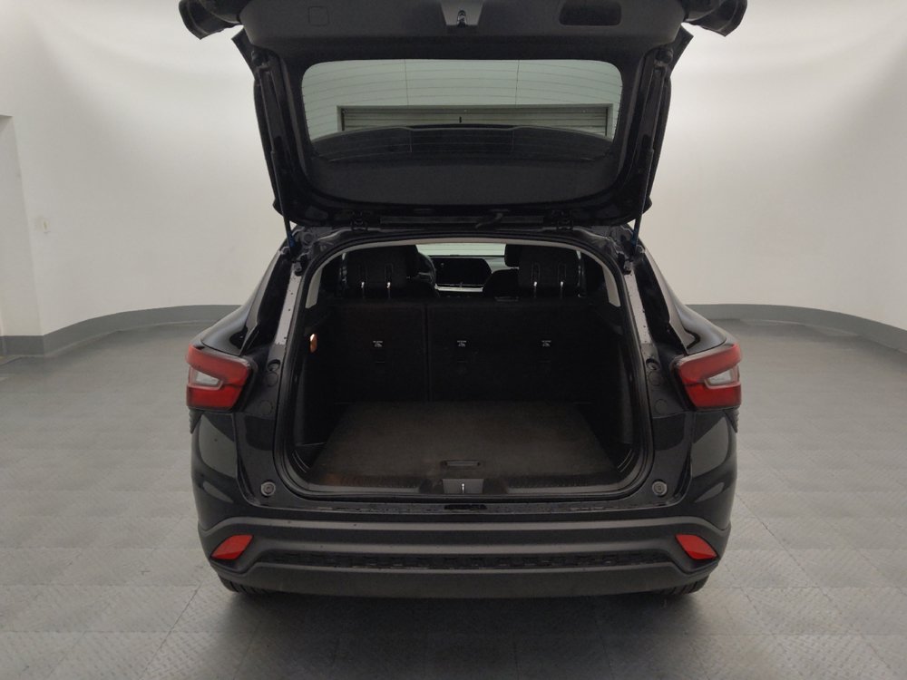 Used 2024 Chevrolet Trax LS FWD image 29