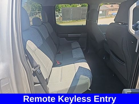 Used 2023 Ford F150 XLT image 14