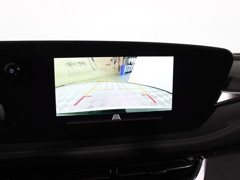 Used 2025 Buick Envista Sport Touring FWD image 27