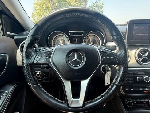 Used 2015 Mercedes-Benz GLA 250 4MATIC image 21