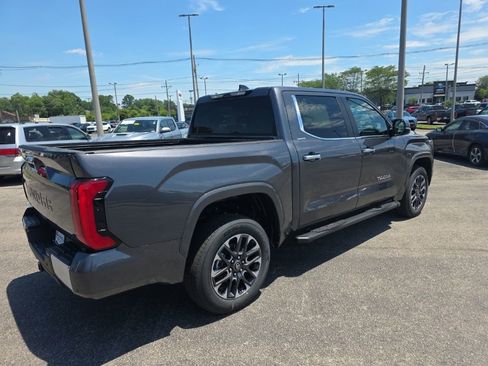 New 2026 Toyota Tundra Limited AWD/4WD image 4