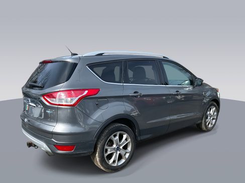 Used 2014 Ford Escape Titanium image 3