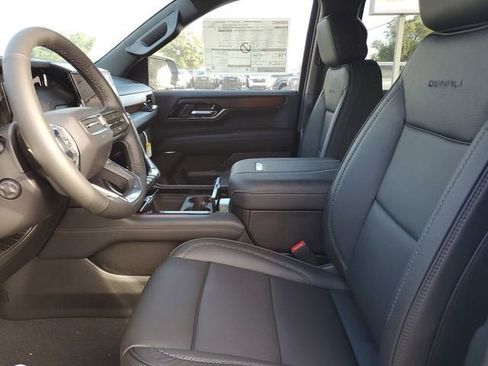 New 2026 GMC Yukon XL Denali w/ Sun & Power Step Package image 19
