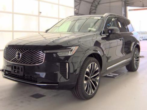 Used 2026 Volvo XC90 B6 Plus AWD/4WD image 1