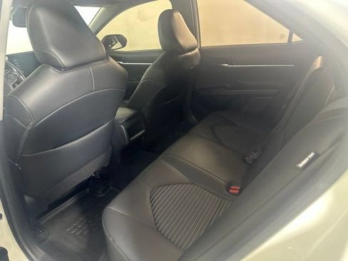 Used 2022 Toyota Camry SE w/ Cold Weather Package AWD/4WD image 19