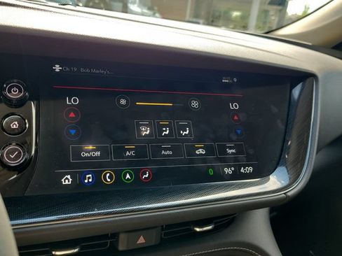 Used 2023 Buick Envision Essence w/ Technology Package I AWD/4WD image 21