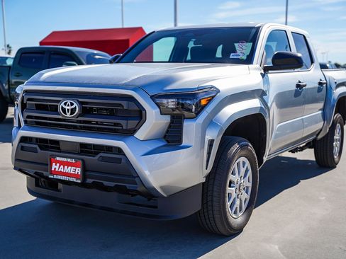 New 2026 Toyota Tacoma SR RWD image 3