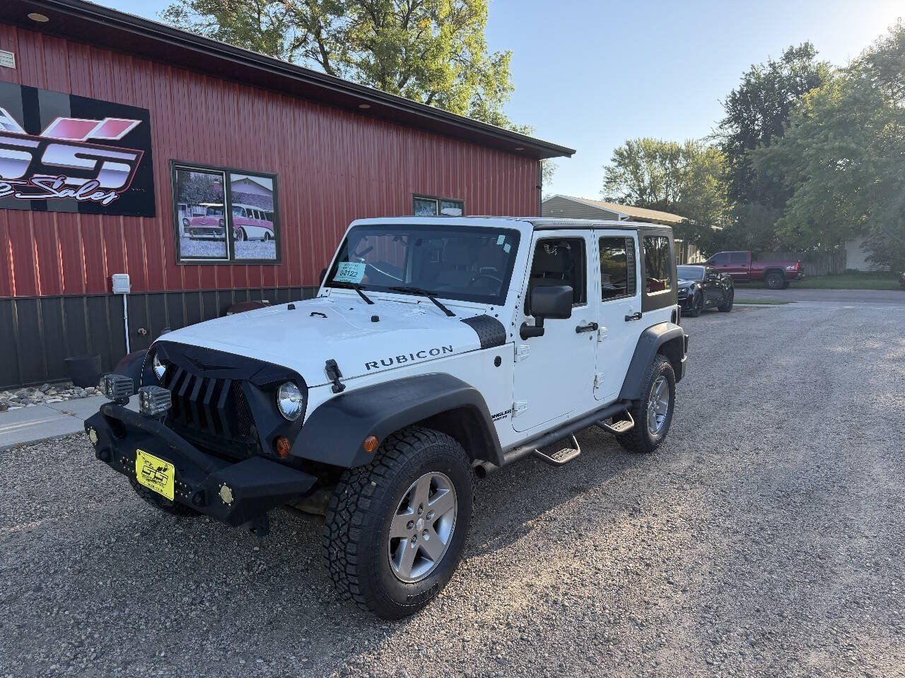 Used 2010 Jeep Wrangler Unlimited Rubicon w/ Trailer Tow Group AWD/4WD image 2
