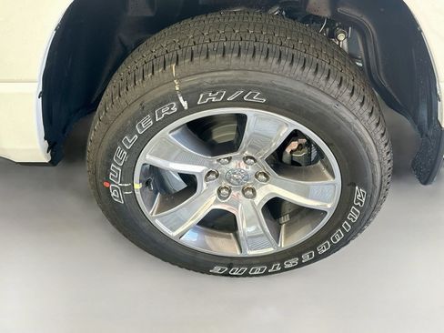 New 2026 RAM 1500 Express AWD/4WD image 29