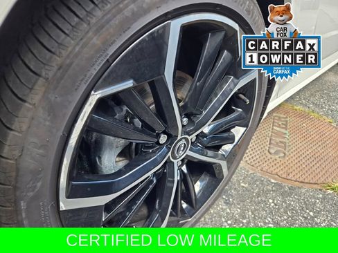 Used 2025 Nissan Altima 2.5 SR w/ SR Premium Package AWD/4WD image 5