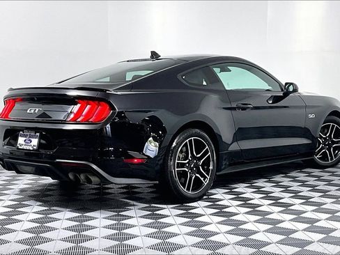 Used 2023 Ford Mustang GT RWD image 12
