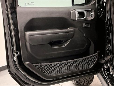 Used 2023 Jeep Gladiator Rubicon w/ Trailer Tow Package image 21