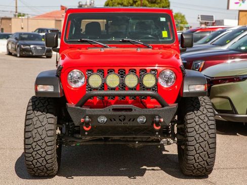 Used 2020 Jeep Gladiator Sport w/ Quick Order Package 24S AWD/4WD image 3