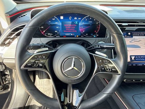 Used 2024 Mercedes-Benz E 350 4MATIC Sedan image 21