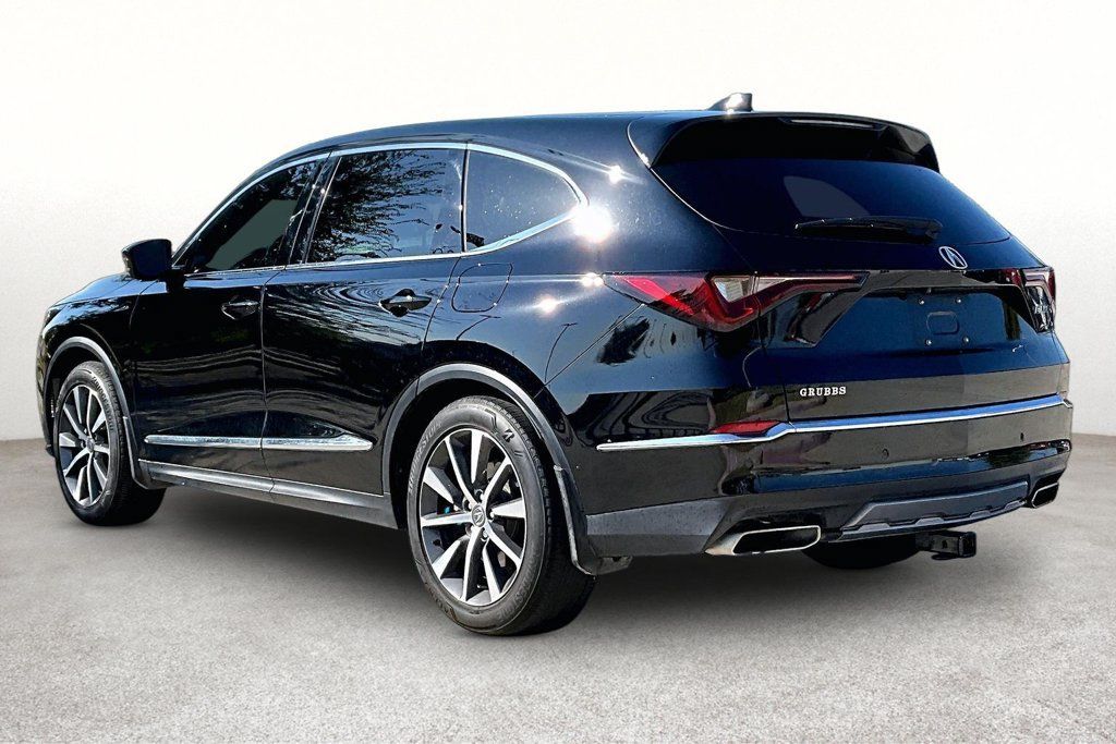 Used 2025 Acura MDX w/ Technology Package FWD image 14
