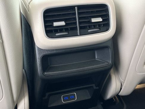 Certified 2025 Mercedes-Benz GLE 350 4MATIC image 14