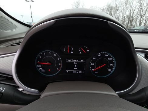 Used 2025 Chevrolet Malibu LT image 16