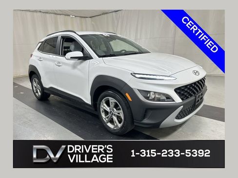 Used 2023 Hyundai Kona SEL AWD/4WD image 1