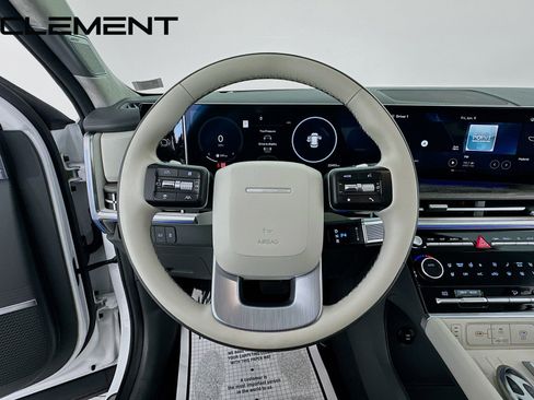 Used 2025 Hyundai Santa Fe Calligraphy image 13