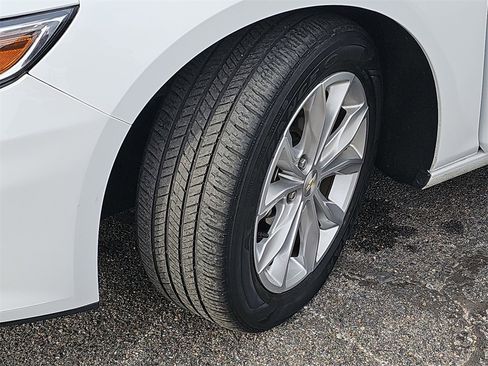 Used 2023 Chevrolet Malibu LT image 32