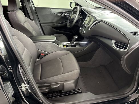 Used 2023 Chevrolet Malibu LT image 39