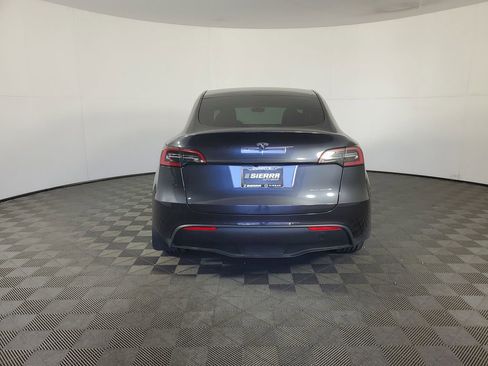 Used 2024 Tesla Model Y Long Range image 5