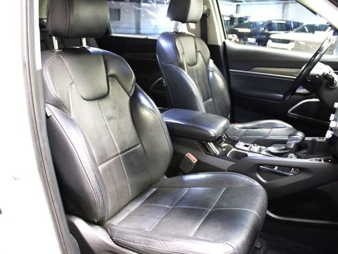 Used 2020 Kia Telluride EX image 33