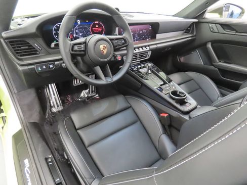 Certified 2025 Porsche 911 Carrera 4 GTS AWD/4WD image 4